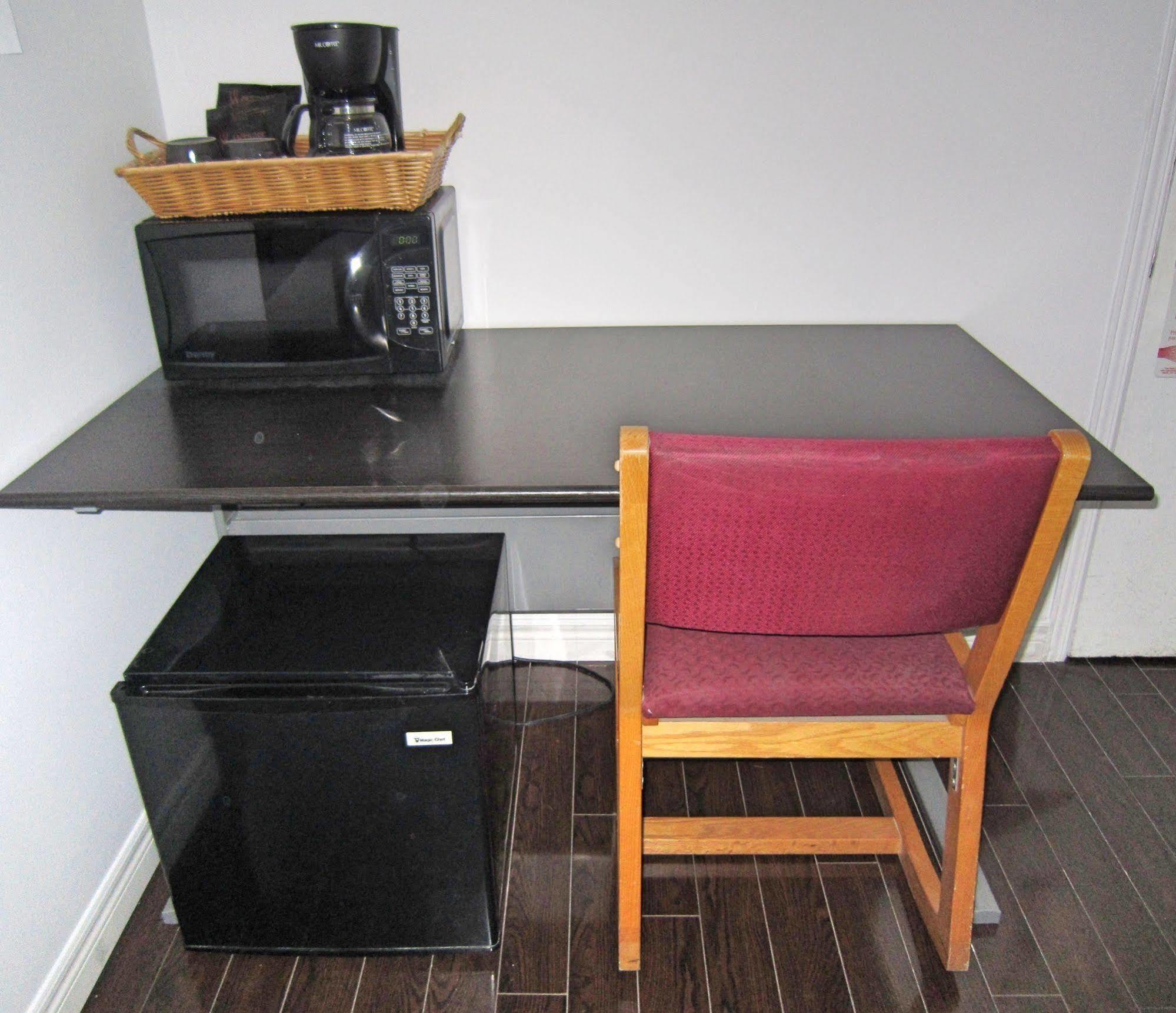 Spadina 11 Guesthouse Toronto Ngoại thất bức ảnh